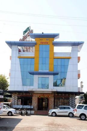 Hotel Sai Varsha